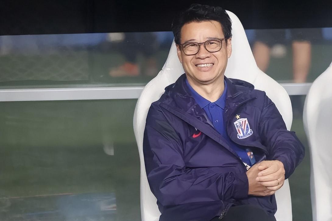 开云体育官网-意外！大连英博新援仅用四场热身赛就征服球迷，本赛季有望爆发