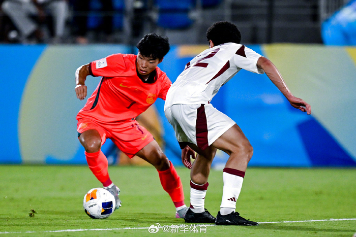 体育时评：少年突围向未来——U17男足重返世少舞台|中国足球|中国队|世少赛|新华社|卡塔尔世界杯_新浪体育_新浪新闻